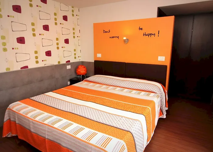 Civico 16